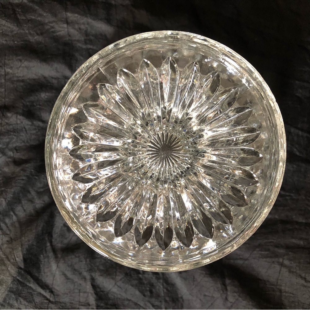 Vintage Anchor Hocking 8” Wexford Footed Centerpiece Accent Bowl - Picture 11 of 16